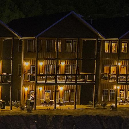 Keweenaw Waters Resort Houghton Ngoại thất bức ảnh