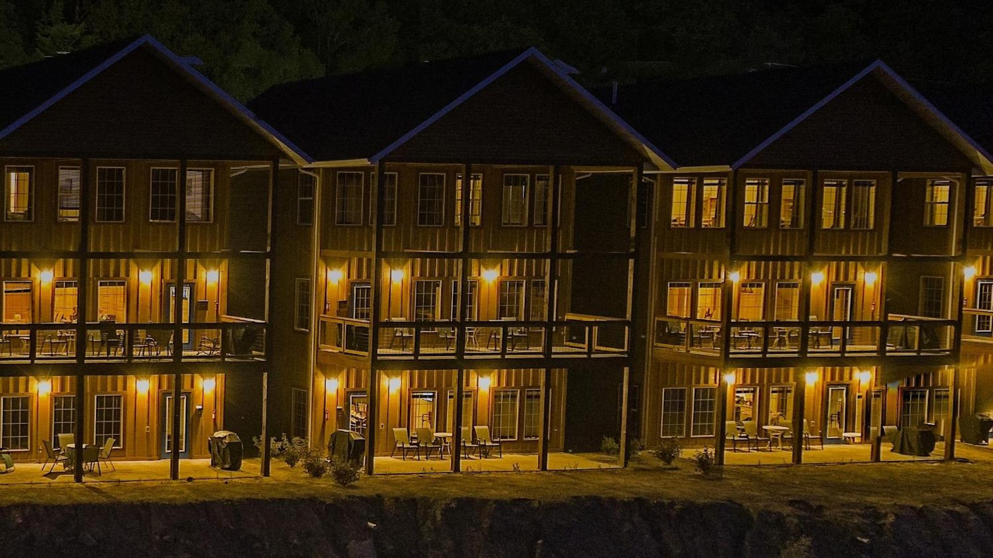Keweenaw Waters Resort Houghton Ngoại thất bức ảnh