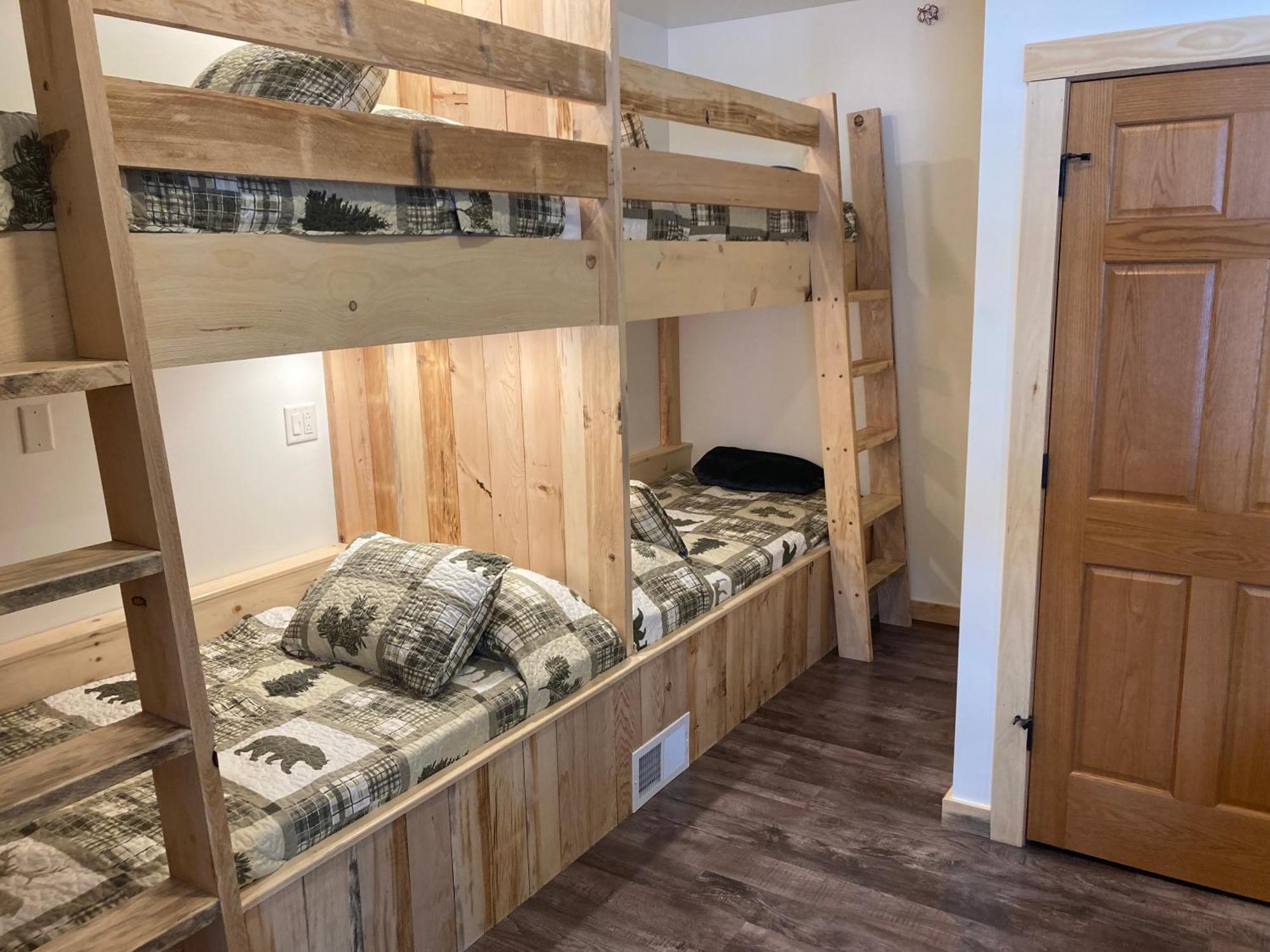 Keweenaw Waters Resort Houghton Ngoại thất bức ảnh