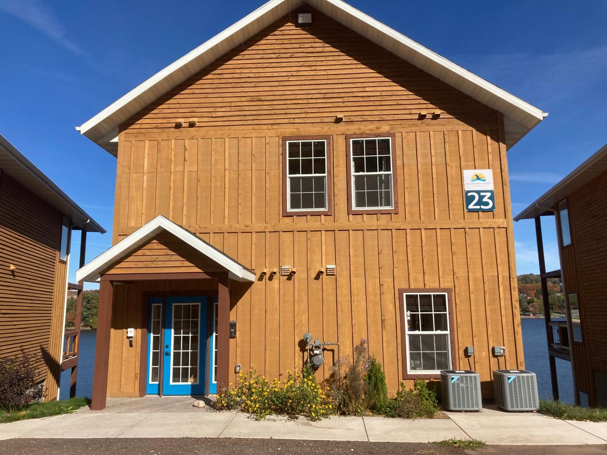 Keweenaw Waters Resort Houghton Ngoại thất bức ảnh