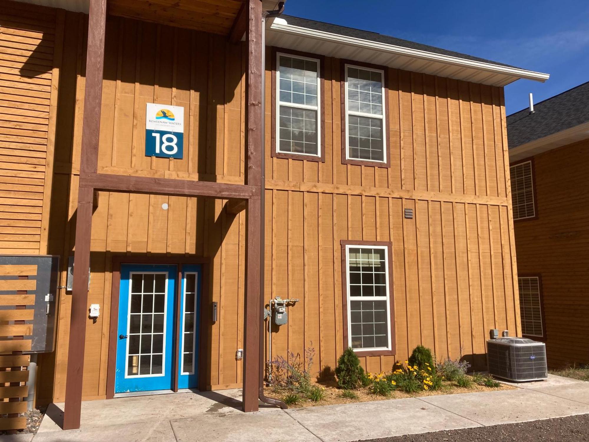 Keweenaw Waters Resort Houghton Ngoại thất bức ảnh