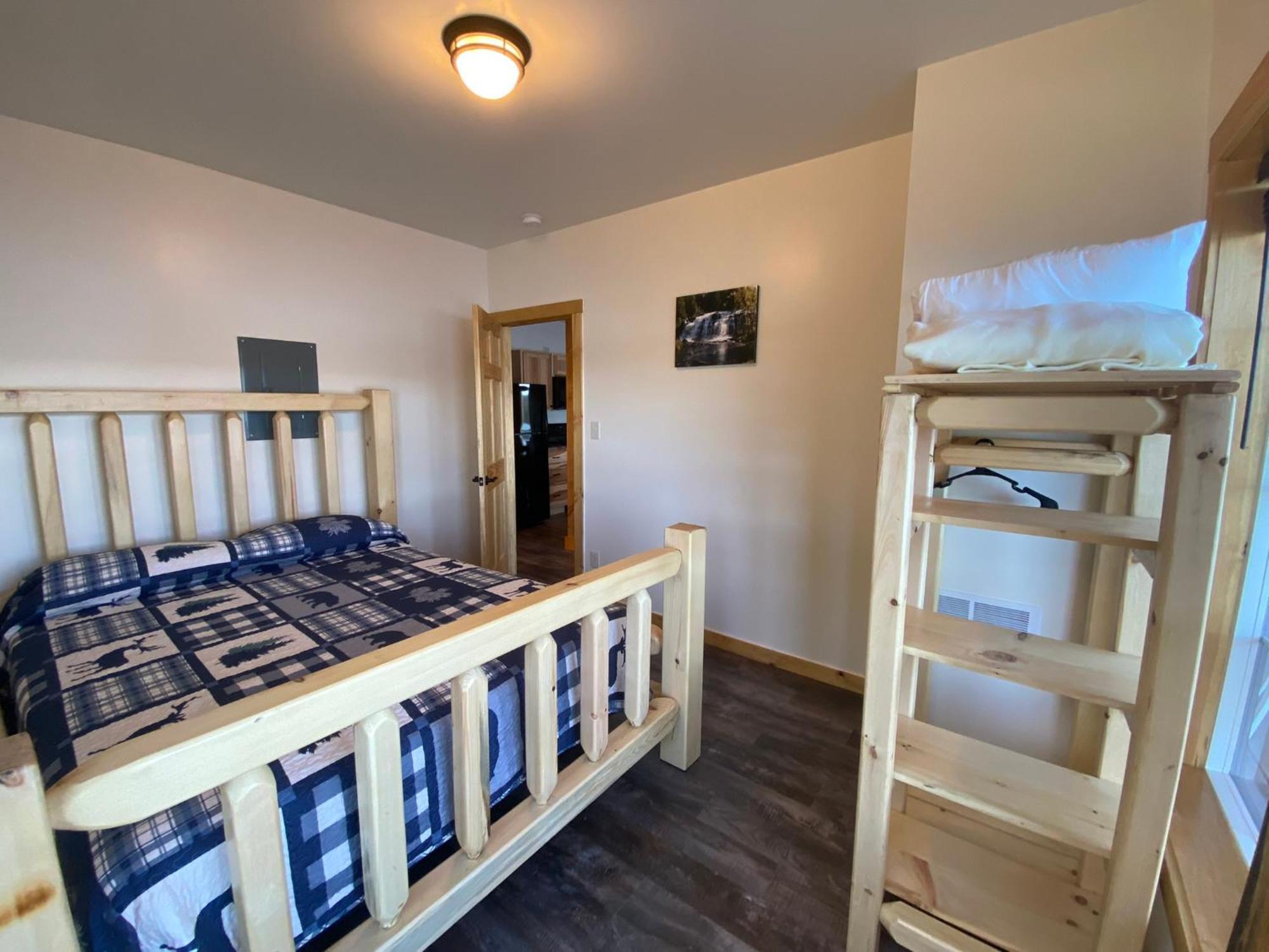 Keweenaw Waters Resort Houghton Ngoại thất bức ảnh